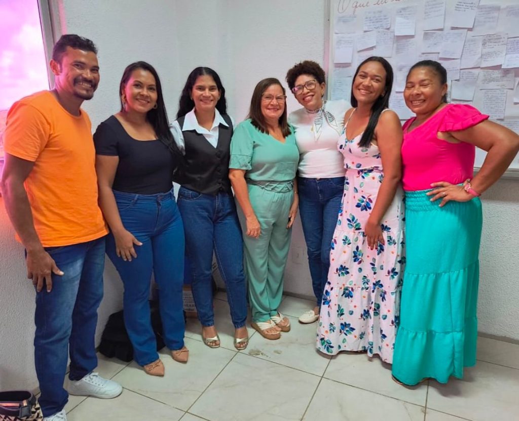 Equipe do SCFV do CRAS participa de capacitação promovida pela SEDES na UFMA