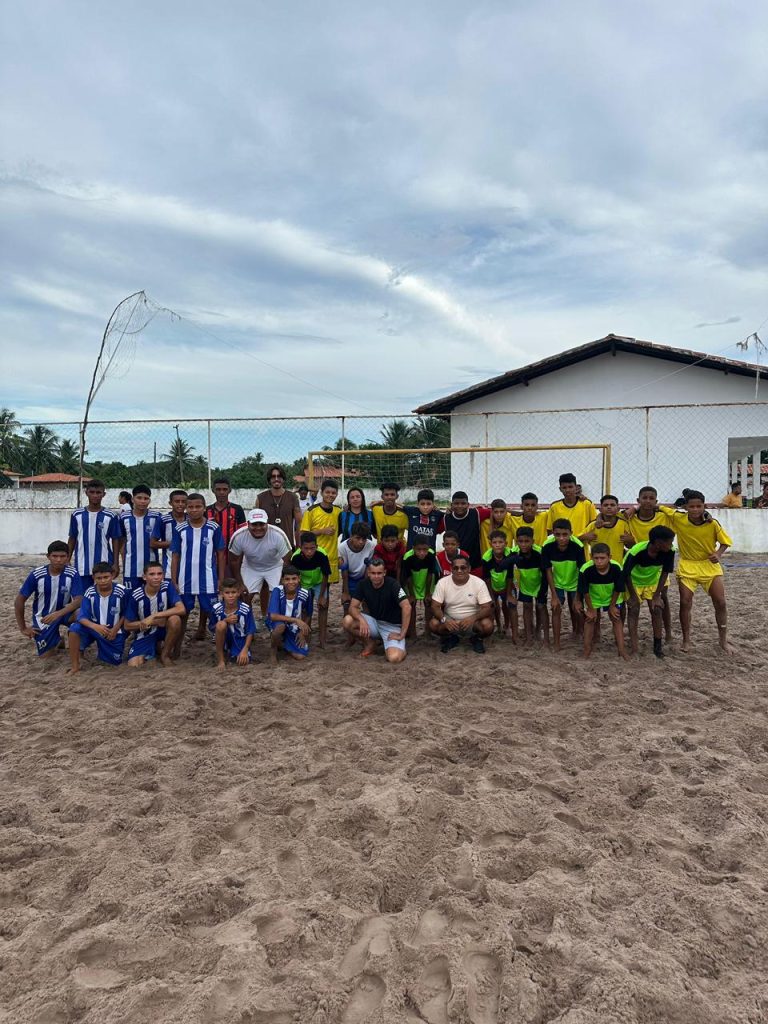 Jogos Escolares primeiracruzenses mobilizam estudantes e têm início em Primeira Cruz; rumo ao JEMS Jogos Escolares primeiracruzenses mobilizam estudantes e têm início em Primeira Cruz; rumo ao JEMS