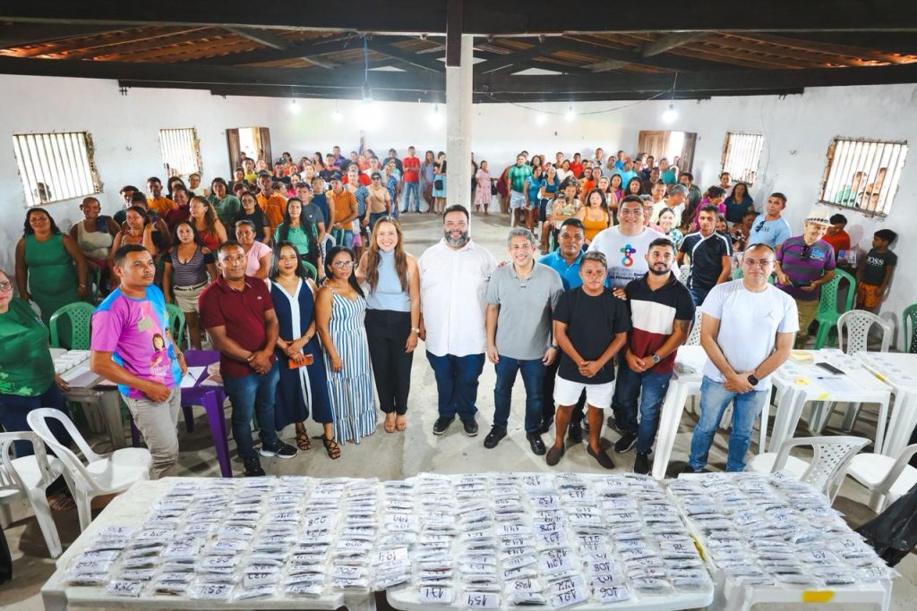 Prefeitura realiza entrega de mais de 600 óculos e amplia acesso à saúde visual