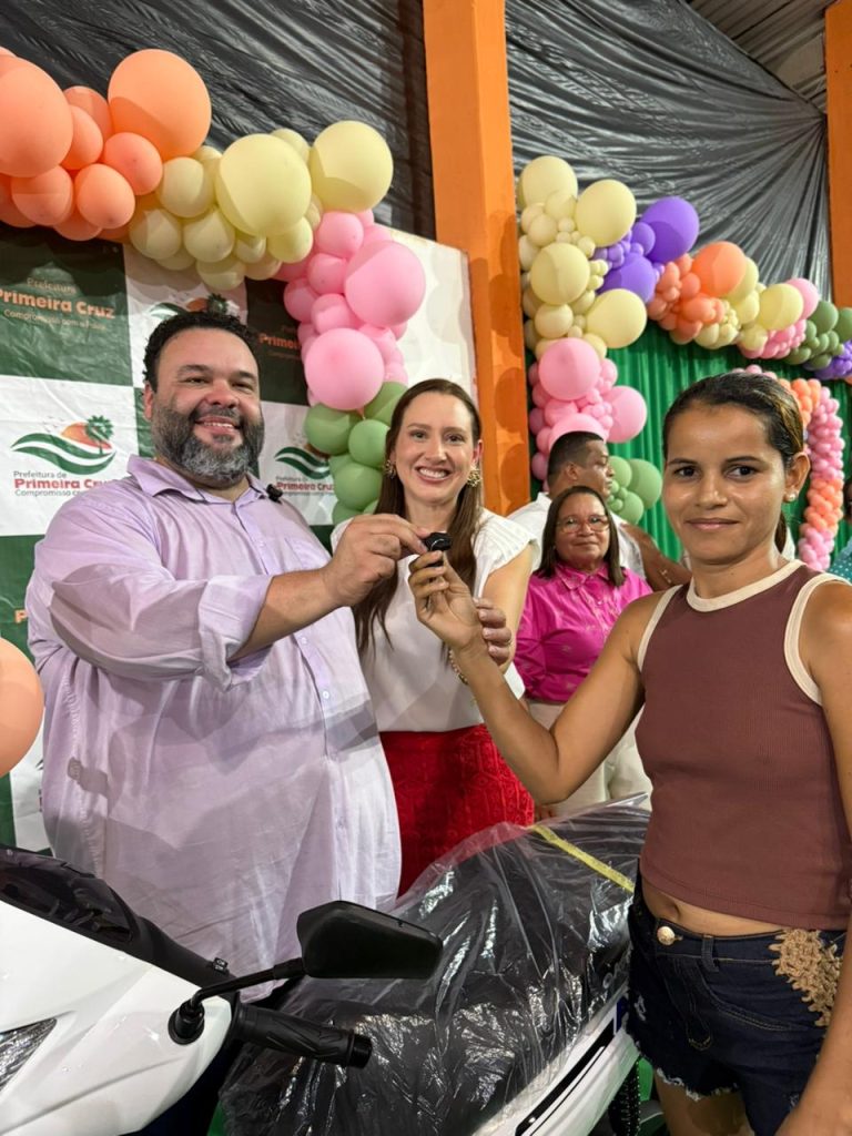 Chá das Mães reúne centenas de famílias em homenagem especial às mães de Primeira Cruz