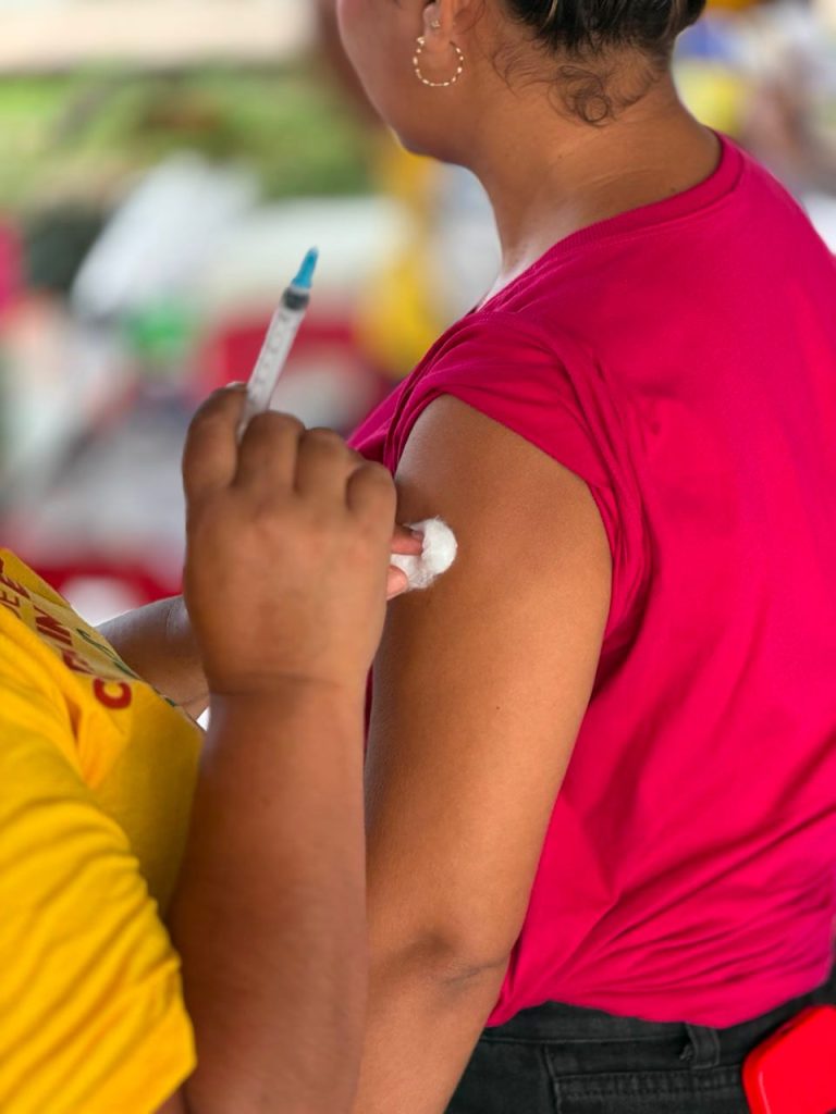 Saúde amplia vacinação e atendimentos nas comunidades de Primeira Cruz
